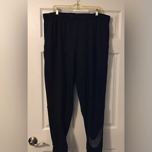 Nike XXL Jogger Pants with Logo - Gently Worn/Smoke & Pet Free